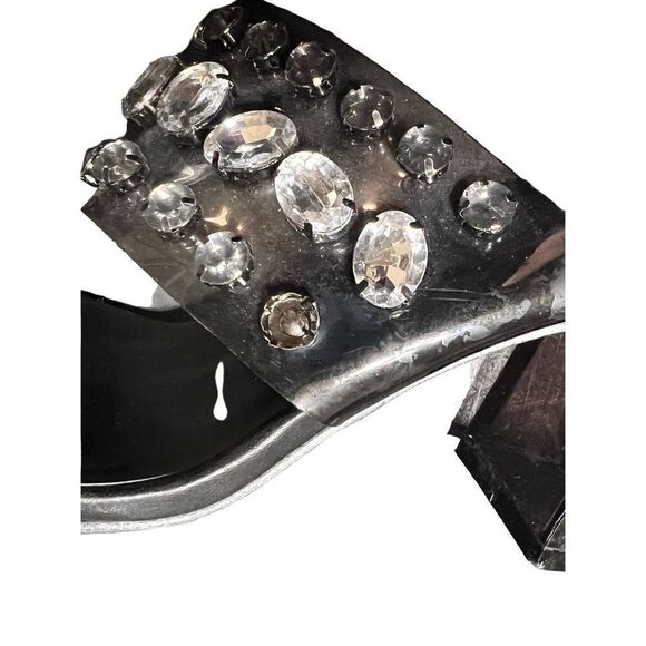 Nanette Lepore Blake Gray Clear Plastic Rhinestone Embellished Slip on Heels 7.5 - Picture 2 of 5